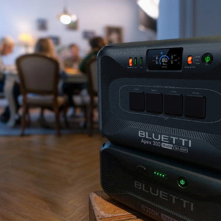 BLUETTI Apex300 Tragbare Powerstation I 3840W  2764,8Wh